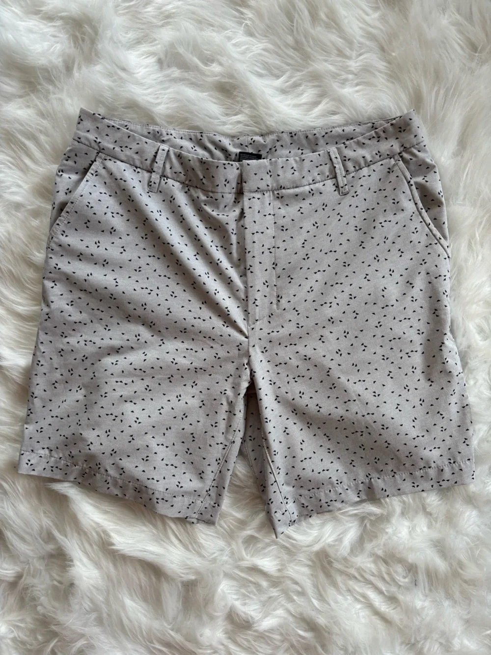 all in motion Light Gray Printed Bermuda Shorts MENS 36